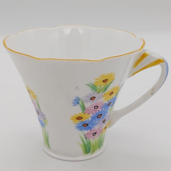 Grafton - 5942 Hand-painted Colourful Daisies - Cup