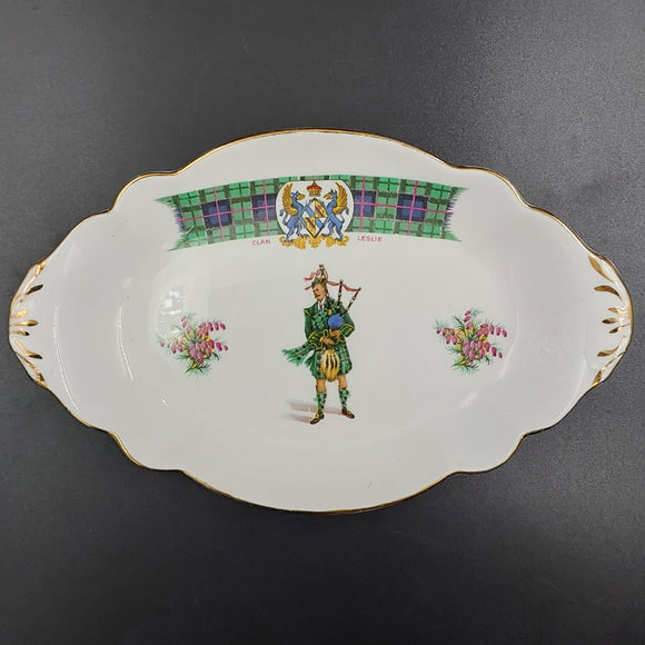 Royal Standard - Bonnie Scotland: Clan Leslie - Oval Dish
