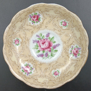 Royal Albert - Devonshire Lace - Saucer