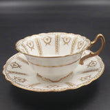Royal Doulton - E3678 Gold Embossed Pattern - Duo - ANTIQUE