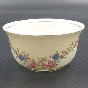 Royal Doulton - Rosalee, V1656 - Sugar Bowl