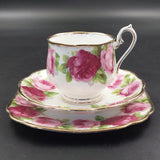 Royal Albert - Old English Rose - 21-piece Tea Set