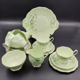 Royal Albert - Laurentian Snowdrop on Green - 21-piece Tea Set