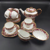 Royal Albert - The Old Country - 21-piece Tea Set and Teapot