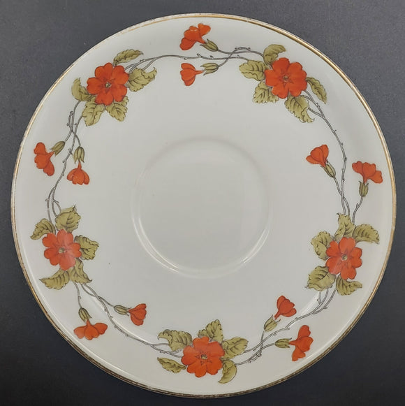 Aynsley - Red Flower Chain, A2471 - Saucer
