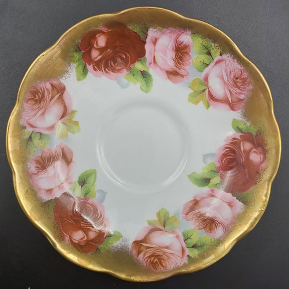 Royal Albert - Old English Rose with Heavy Gold - Saucer