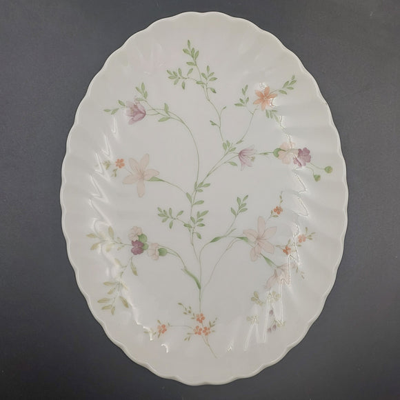 Wedgwood - Campion - Small Oval Plate