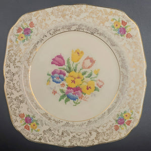 Hollinshead & Kirkham - Old English Sampler, Sampler Border, Rose Filigree - Luncheon Plate, Square