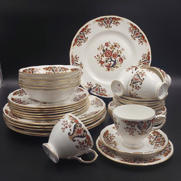 Colclough - Royale - 6-setting Dinner Set