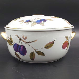 Royal Worcester - Evesham - Large Casserole Dish