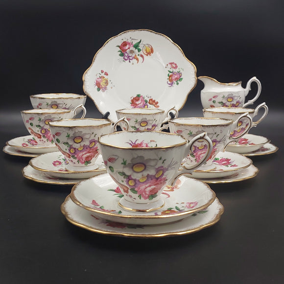 Royal Albert - Lady Angela - 21-piece Tea Set