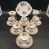 Royal Albert - Lady Angela - 21-piece Tea Set