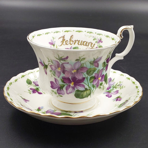 Royal Albert - Flowers of the Month Series: February, Violets - Duo