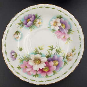 Royal Albert - Flowers of the Month Series: October, Cosmos - Saucer