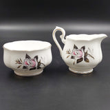 Royal Albert - Queen's Messenger - 21-piece Tea Set