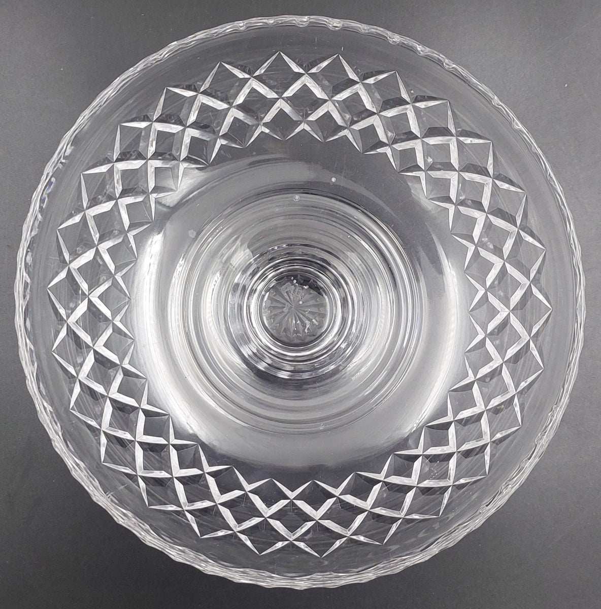 Stuart Crystal - Criss-Crosses - Pedestal Bowl – My Butlers Pantry