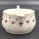 Royal Doulton - D6055 Red Rose Garland - Gravy Boat