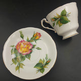 Royal Standard - Yellow-Pink Roses - 21-piece Tea Set