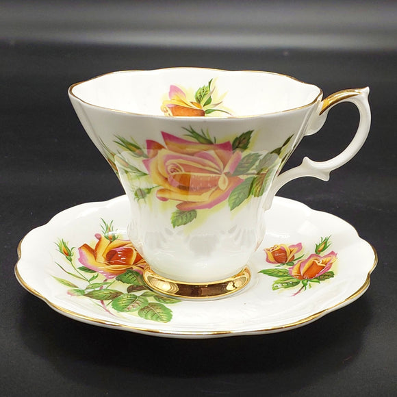 Royal Albert - Sweetheart Roses, Margaret - Duo