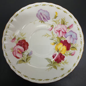 Royal Albert - Flowers of the Month Series: April, Sweet Pea - Saucer