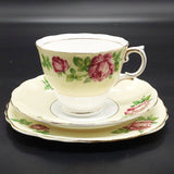 Colclough - Red Roses on Yellow Band - Trio