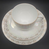 Victoria - Gold Garland on Pearl Lustre - Trio