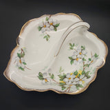 Royal Albert - White Dogwood - Handled Leaf-shape Dish