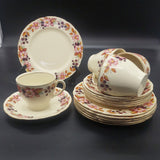 Alfred Meakin - Blackberry - Dinner Set and Serving Ware