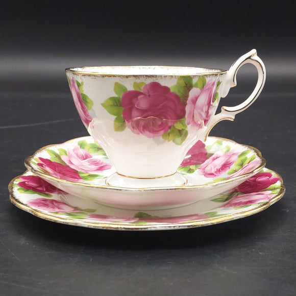Royal Albert - Old English Rose 4571 - Trio: Malvern Cup, Round Side Plate