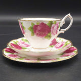 Royal Albert - Old English Rose 4571 - Trio: Malvern Cup, Round Side Plate