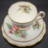 Roslyn - Wheatcroft Roses, No 1 Rendezvous - Trio with Rosebud Cup Interior