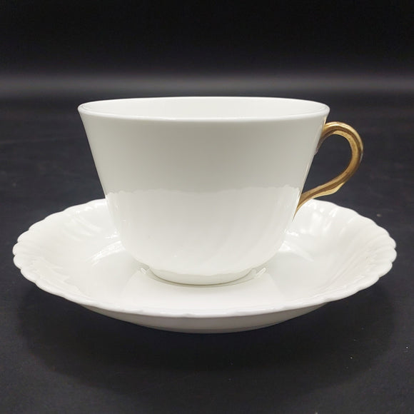 Royal Doulton - White Swirl - Duo