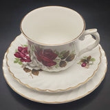 James Kent - White and Maroon Roses - Trio