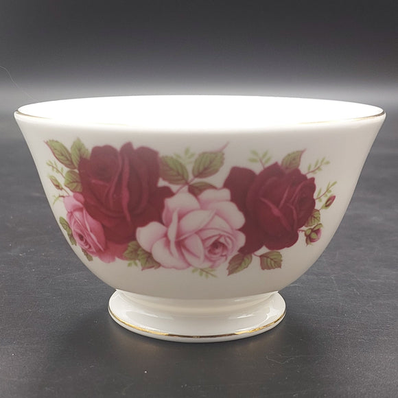 Queen Anne - Maroon and Pink Roses - Sugar Bowl