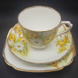 Royal Albert - Petunia, Yellow and Green - Trio