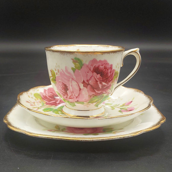 Royal Albert - American Beauty - Trio, Countess Cup, Square Side