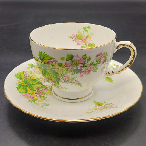 Sutherland - Pink and White Flowers - Duo