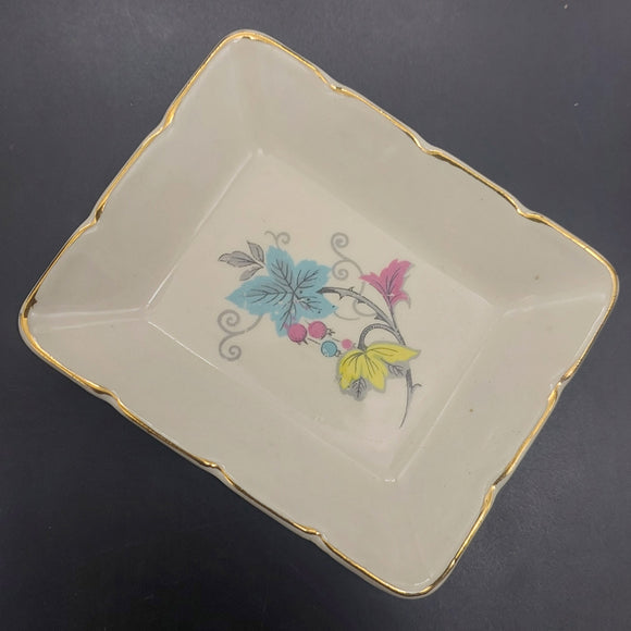 Lancaster & Sandland - Pink, Blue and Yellow Leaves - Condiment/Trinket Dish