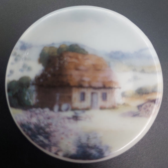 Harlequin Mills & Boons - Prospector's Cottage - Ultra Miniature Plate