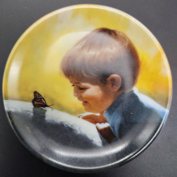 Pemberton & Oakes - Donald Zolan's Sunny Surprise - Miniature Display Plate