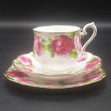 Royal Albert - Old English Rose, 4571 - 21-piece Tea Set, Oval Cake Plate