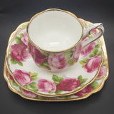 Royal Albert - Old English Rose 2735 - Trio: Hampton Cup, Square Side Plate