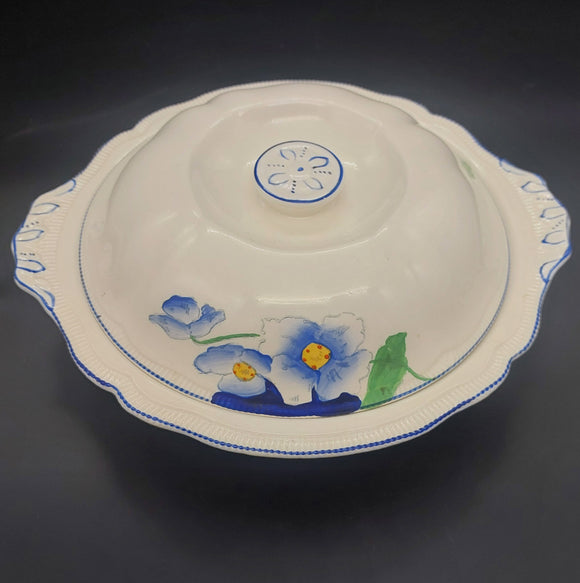 Johnson Brothers - Blue Flowers - Lidded Serving Dish
