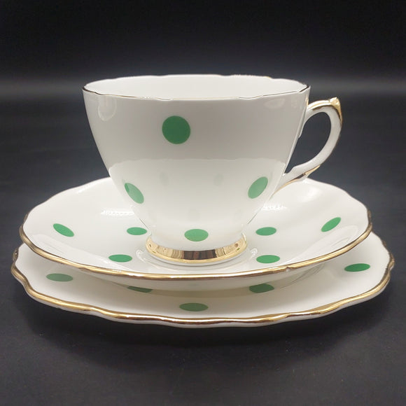 Royal Vale - Green Spots, 7374 - Trio