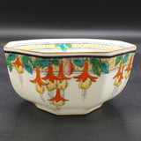 Royal Doulton - Hand-painted Fuchsias, H3348 - 20-piece Tea Set