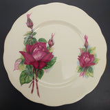 Roslyn - Wheatcroft Roses, No 2 Grand Gala on Cream - Trio