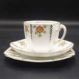 Royal Albert - Red Flower, Black Diamonds - Trio