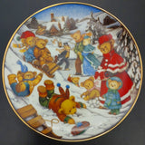 Franklin Mint - Teddy Bear Winter Frolic - Display Plate
