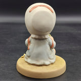 Enesco Corp, Lucie Attwell - Memories of Yesterday, Luck At Last, He Loves Me - Figurine