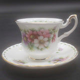 Royal Albert - Flowers of the Month Series: October, Cosmos  - Miniature Duo
